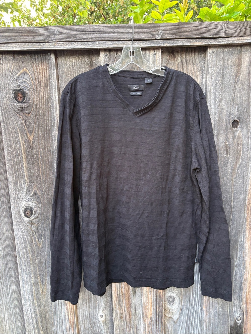 BOSS Black Long-Sleeve V-Neck Textured Tee XL